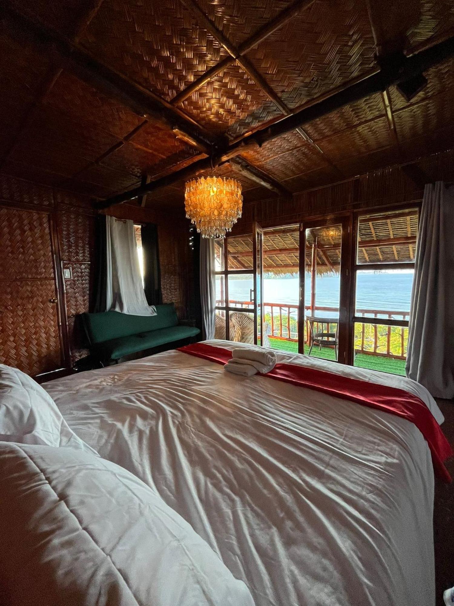 Miley Lodging Restobar New Busuanga Eksteriør billede