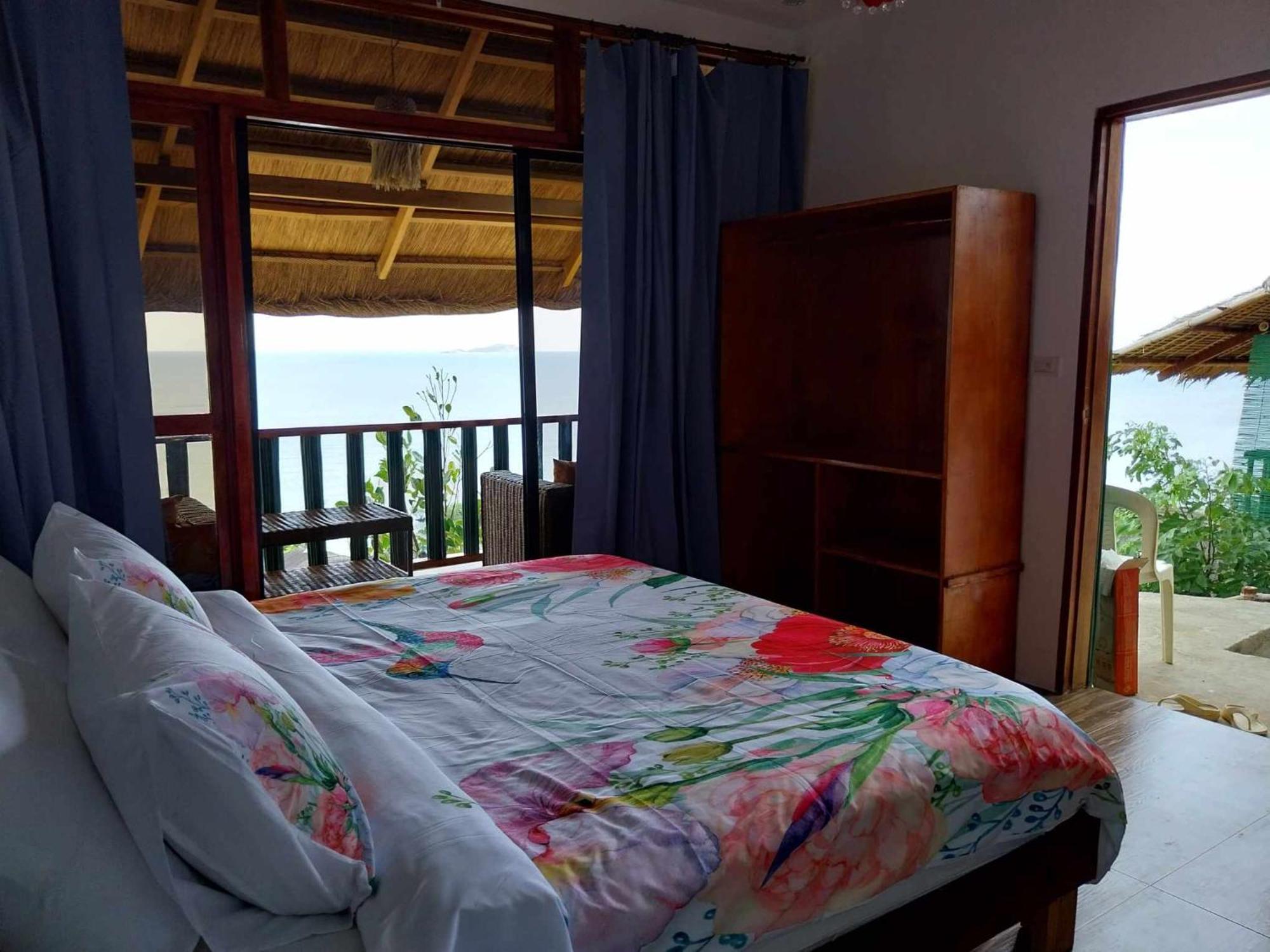 Miley Lodging Restobar New Busuanga Eksteriør billede